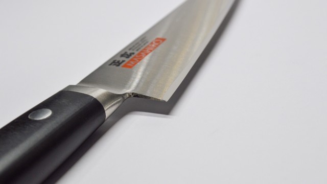 MASAHIRO MV-H HONESUKI 145MM - coltello giapponese
