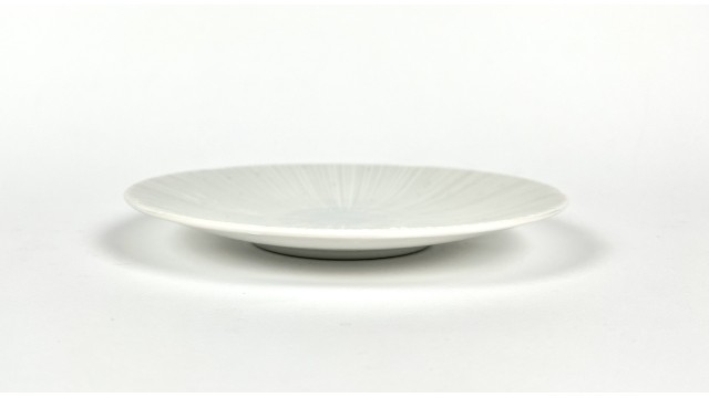 Piatto in Ceramica Mino – Eleganza Giapponese per la Tavola