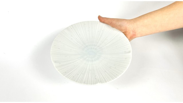 Piatto in Ceramica Mino – Eleganza Giapponese per la Tavola