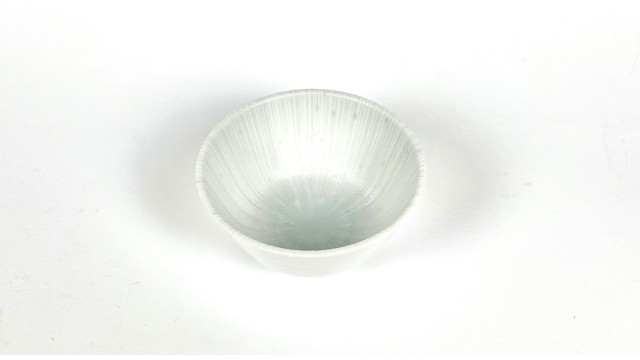 Piatto in Ceramica Mino – Eleganza Giapponese per la Tavola