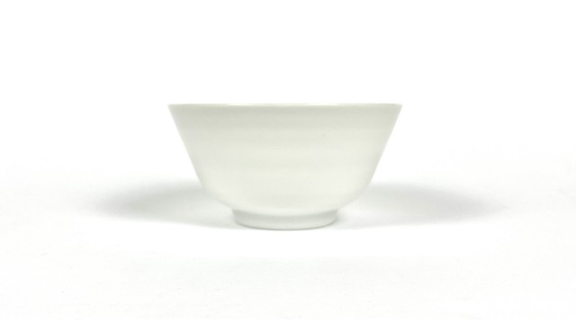 Piatto in Ceramica Mino – Eleganza Giapponese per la Tavola