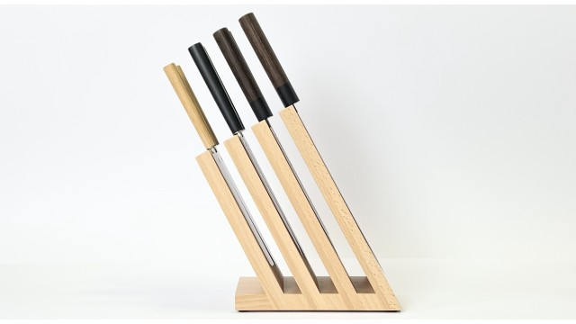 Portacoltelli Magnetico in Legno – Raffinato e Minimal