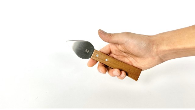 MORINOKI HARD CHEESE KNIFE 65MM - Acciaio Giapponese MORINOKI HARD CHEESE KNIFE 65MM - Acciaio Giapponese