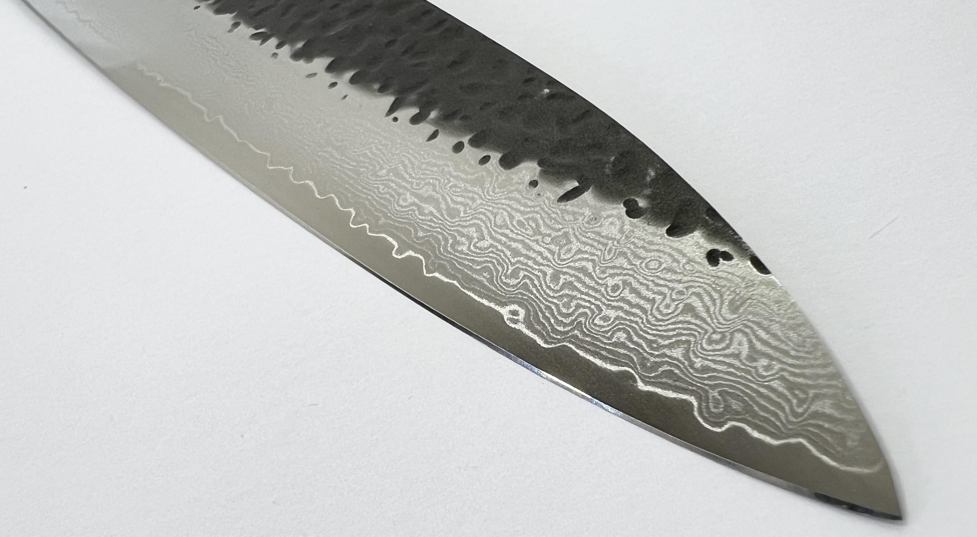 coltello a doppio filo